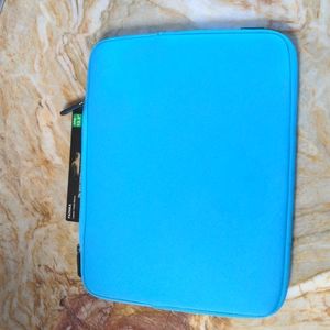 HOST PICK!🎉 PATHIKA Laptop Tablet Sleeve Holder Bag